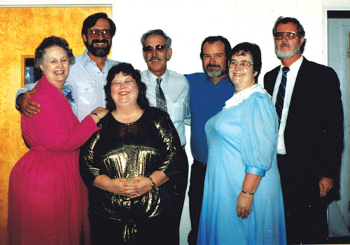 Fred Bishop (center) and his wife Yvonne (far left) celebrate their 50th wedding anniversary in 1991 with their children 
(from left) Sam, Shawnee, Rick, Fredda and Fred III.
Courtesy of Fred Bishop