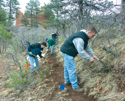 Scenes from the May 1 Garden of the Goddesses Club trail workday.
Westside Pioneer photo