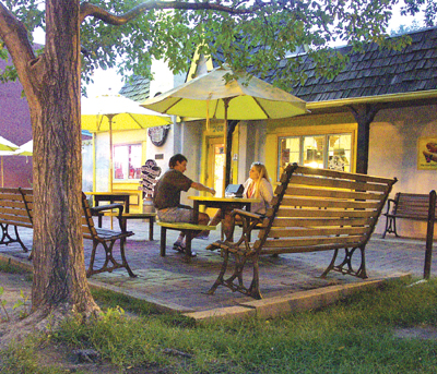 One of the few Old Colorado City businesses that
traditionally stays open at night is the Colorado City Creamery  shown shortly before 8 p.m. this week.
Westside Pioneer photo
