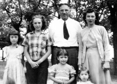 The Rev. Clifton and Alma Moser pose with their four
daughters in a photo around 1950.
Courtesy of Alma Moser